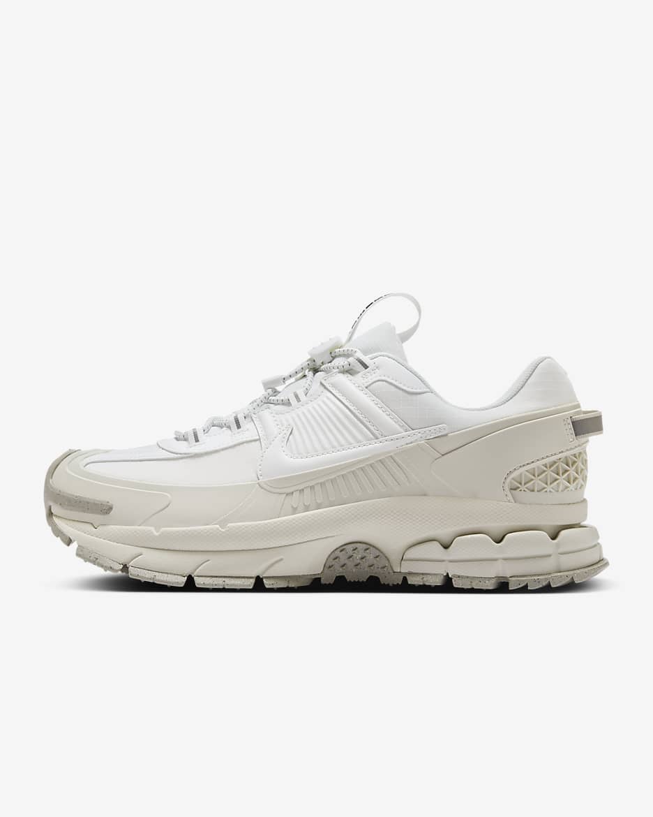 NIKE ZOOM VOMERO (Cream)
