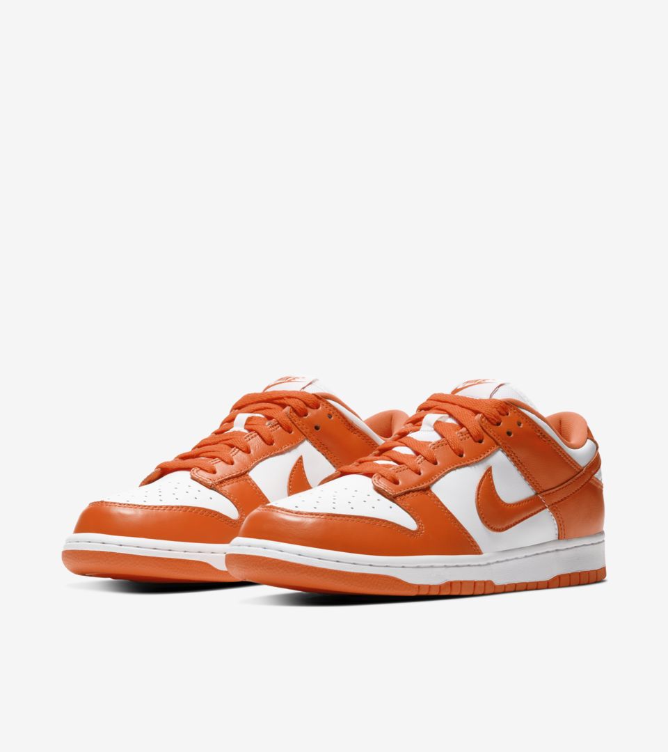 NIKE DUNK LOW (Orange/White)