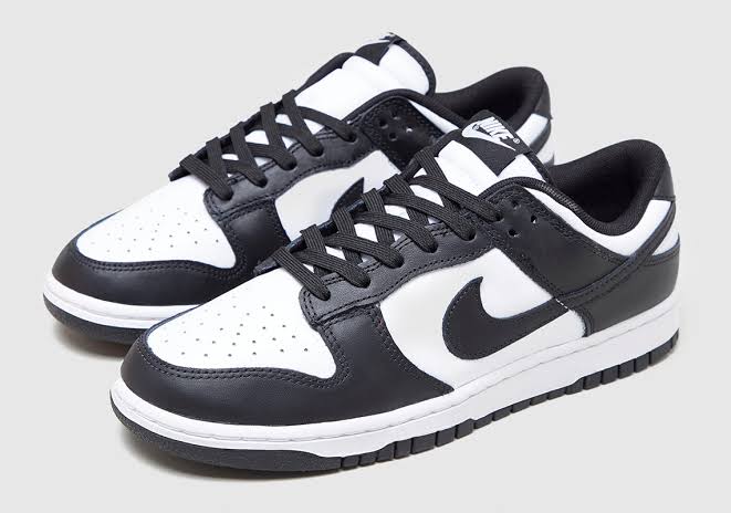 NIKE DUNK LOW (Black/White)