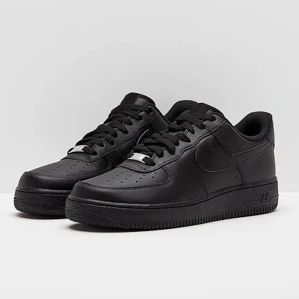NIKE AIR FORCE 1 (Black)