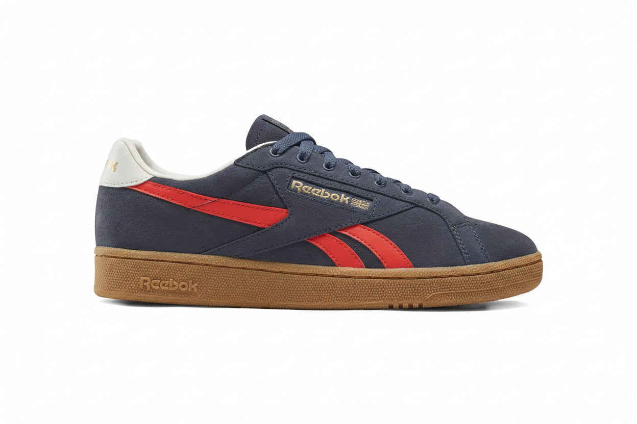REEBOK CLUB C (Red Stripe)