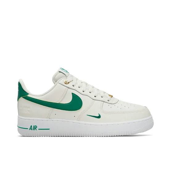 NIKE AIR FORCE 1 (Cream/Green)