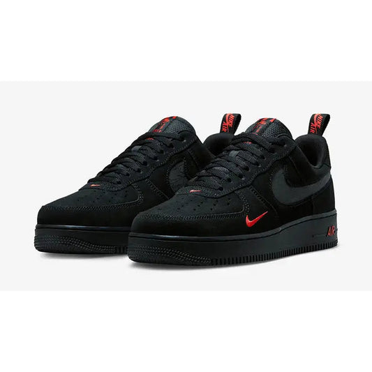 NIKE AIR FORCE 1 (Black/Red)