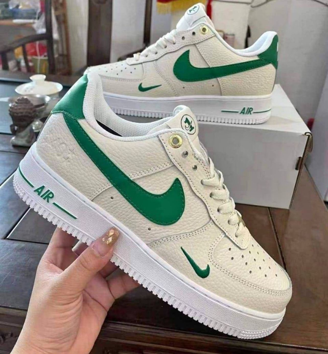 NIKE AIR FORCE 1 (Cream/Green)