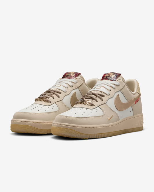 NIKE AIR FORCE 1 (Light Brown)