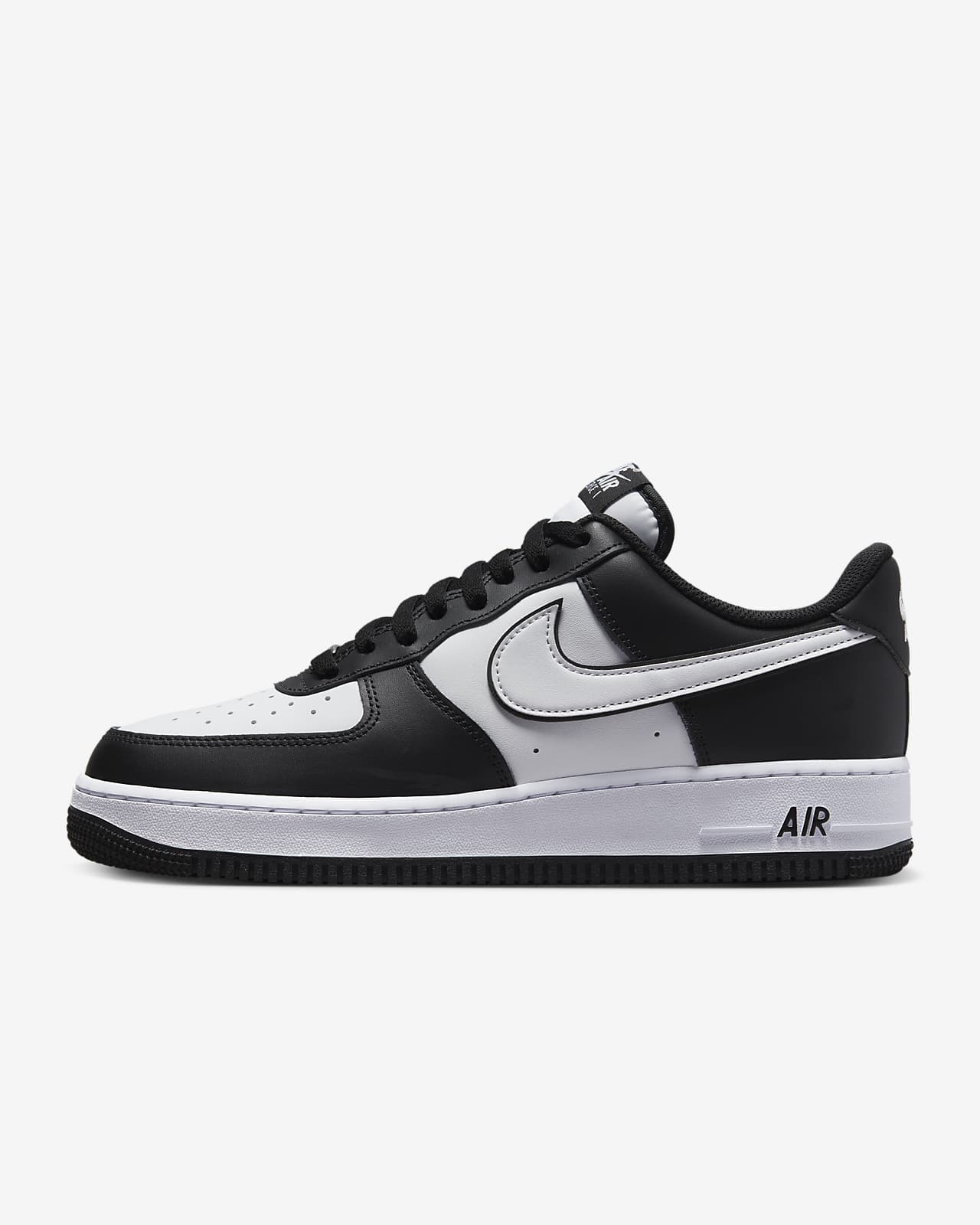 NIKE AIR FORCE 1 PANDA