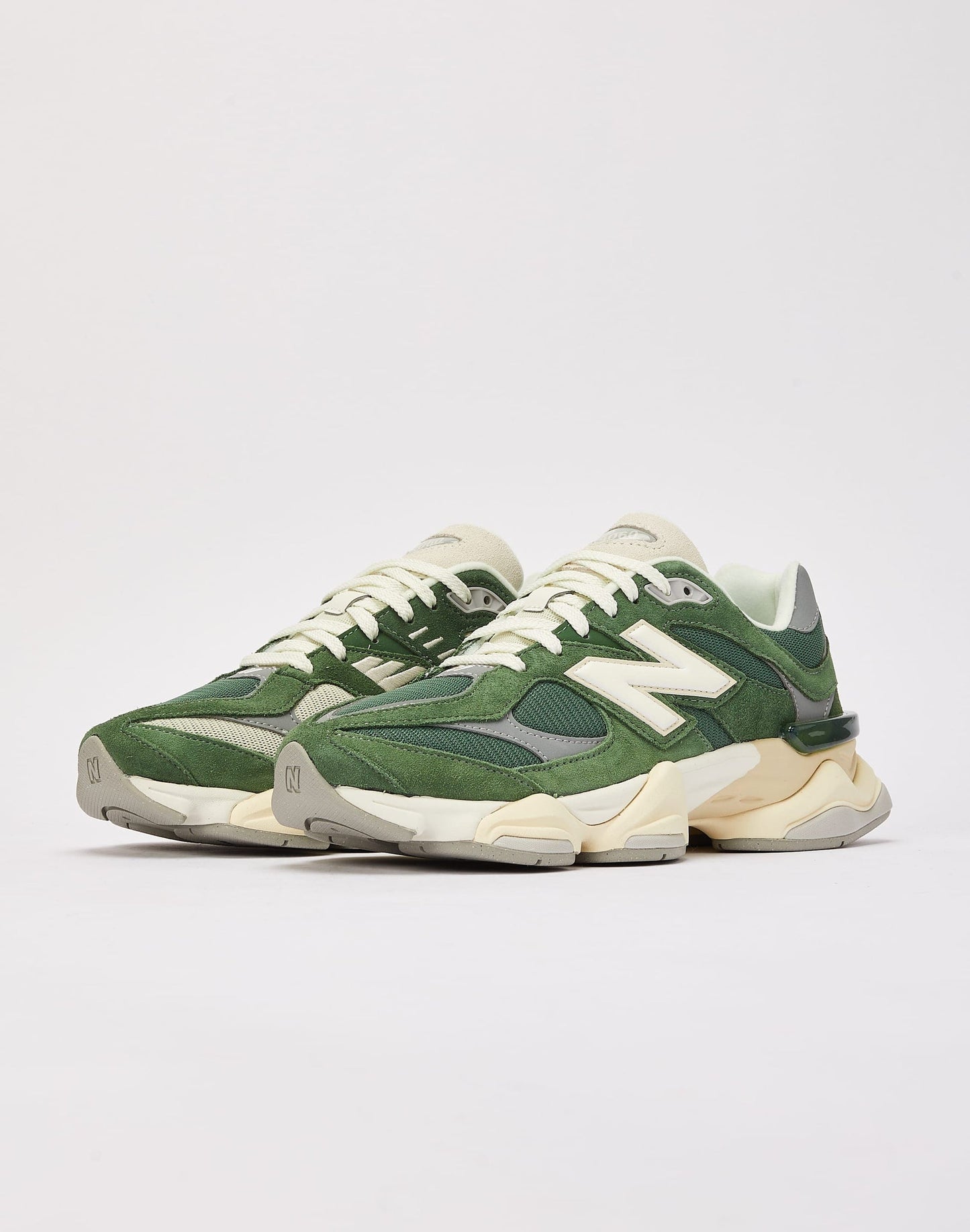 NEW BALANCE 9060 (Green)