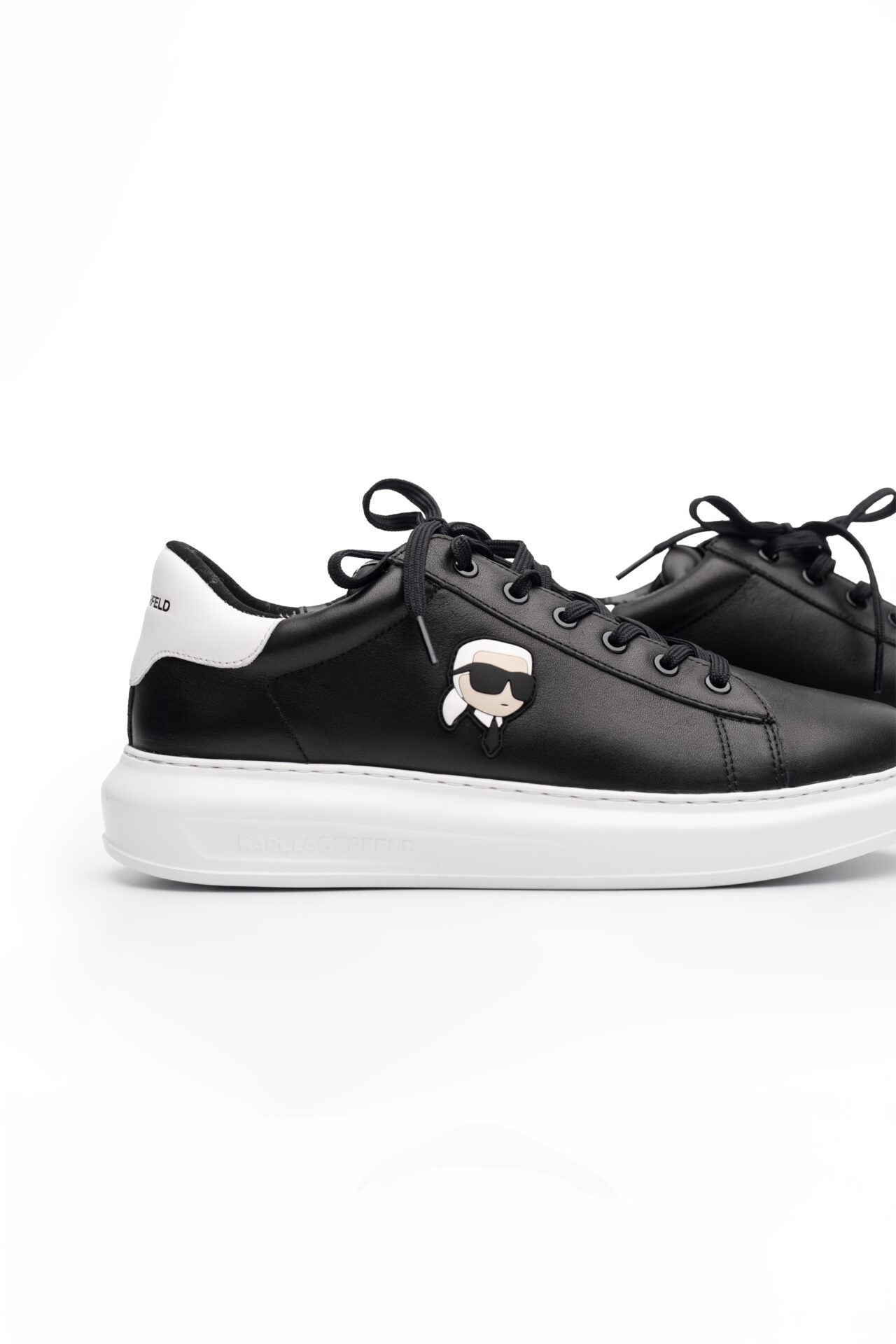Karl (Black/White)